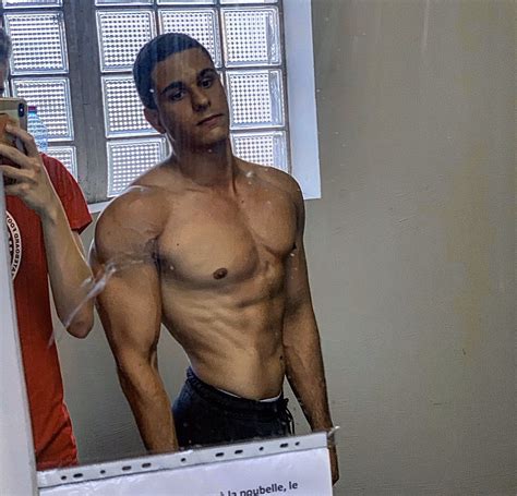 Ibra du corona gym ce cuck avec sa meuf qui à un only fan